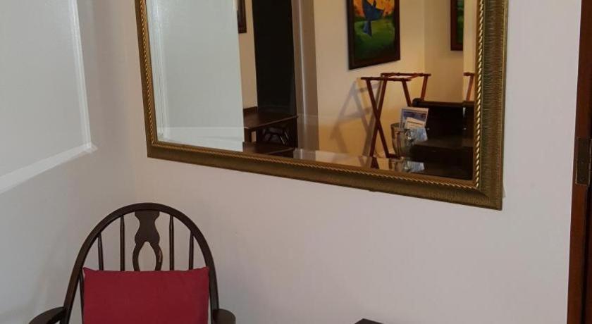 The Caribbean Court Boutique Hotel Βέρο Μπιτς Εξωτερικό φωτογραφία