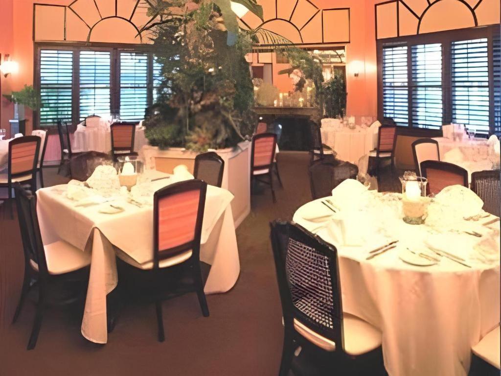 The Caribbean Court Boutique Hotel Βέρο Μπιτς Εξωτερικό φωτογραφία
