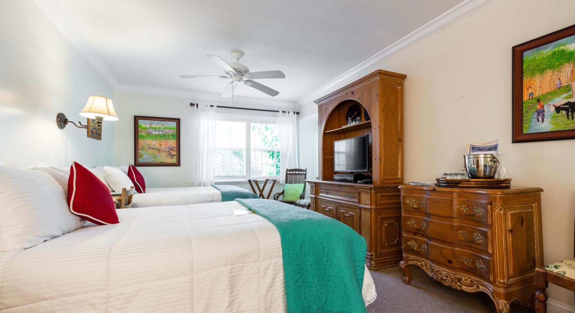 The Caribbean Court Boutique Hotel Βέρο Μπιτς Εξωτερικό φωτογραφία